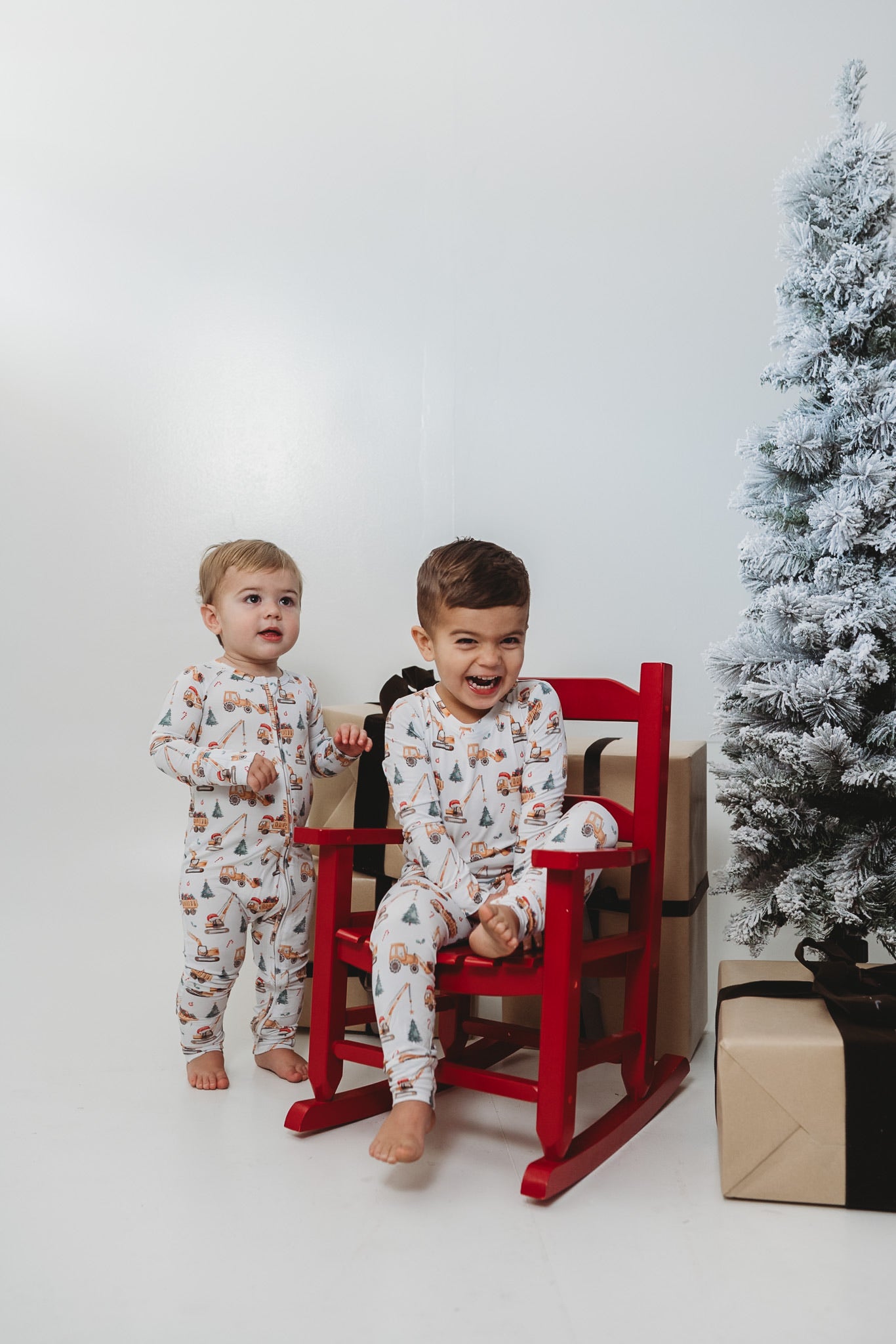 Christmas Construction | Zippy