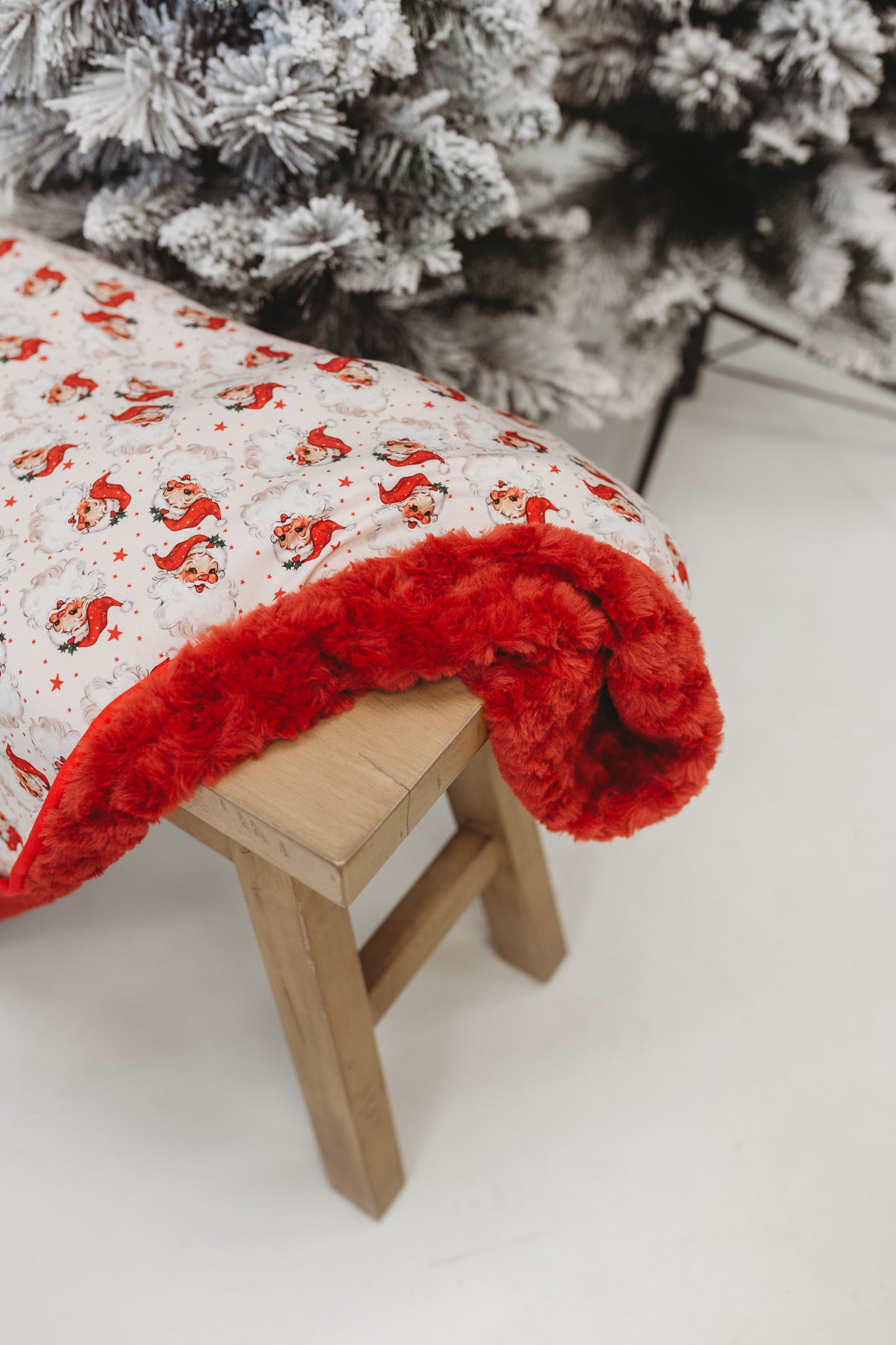 Claus Crew | 47x47 Mink Blanket