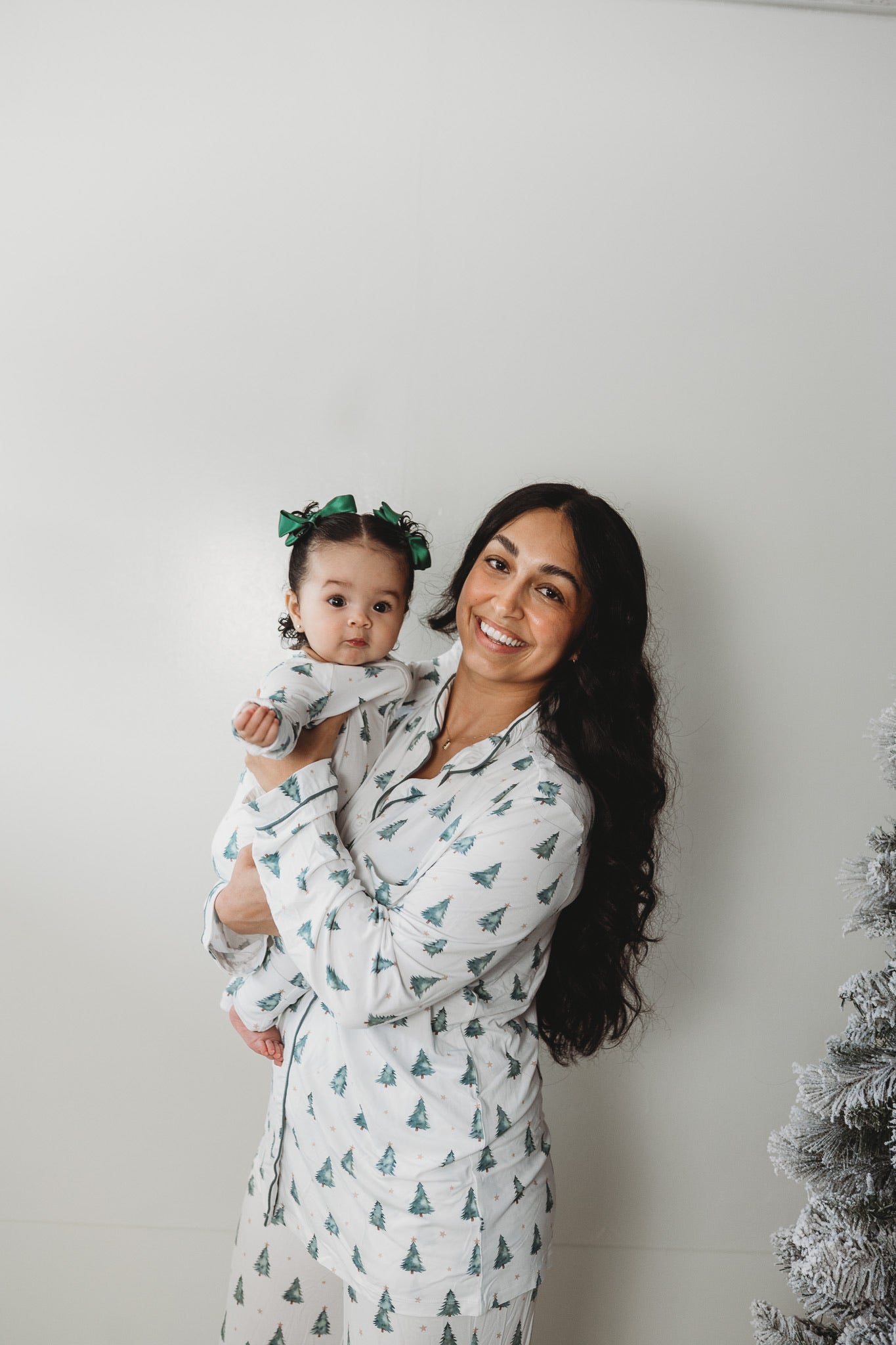 Twinkling Trees | Women's Long Sleeve Set