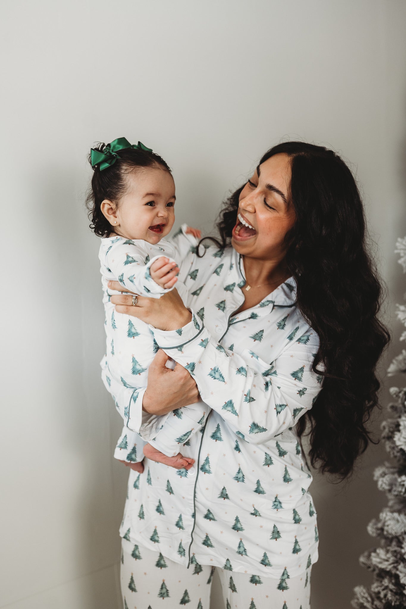 Twinkling Trees | Women's Long Sleeve Set